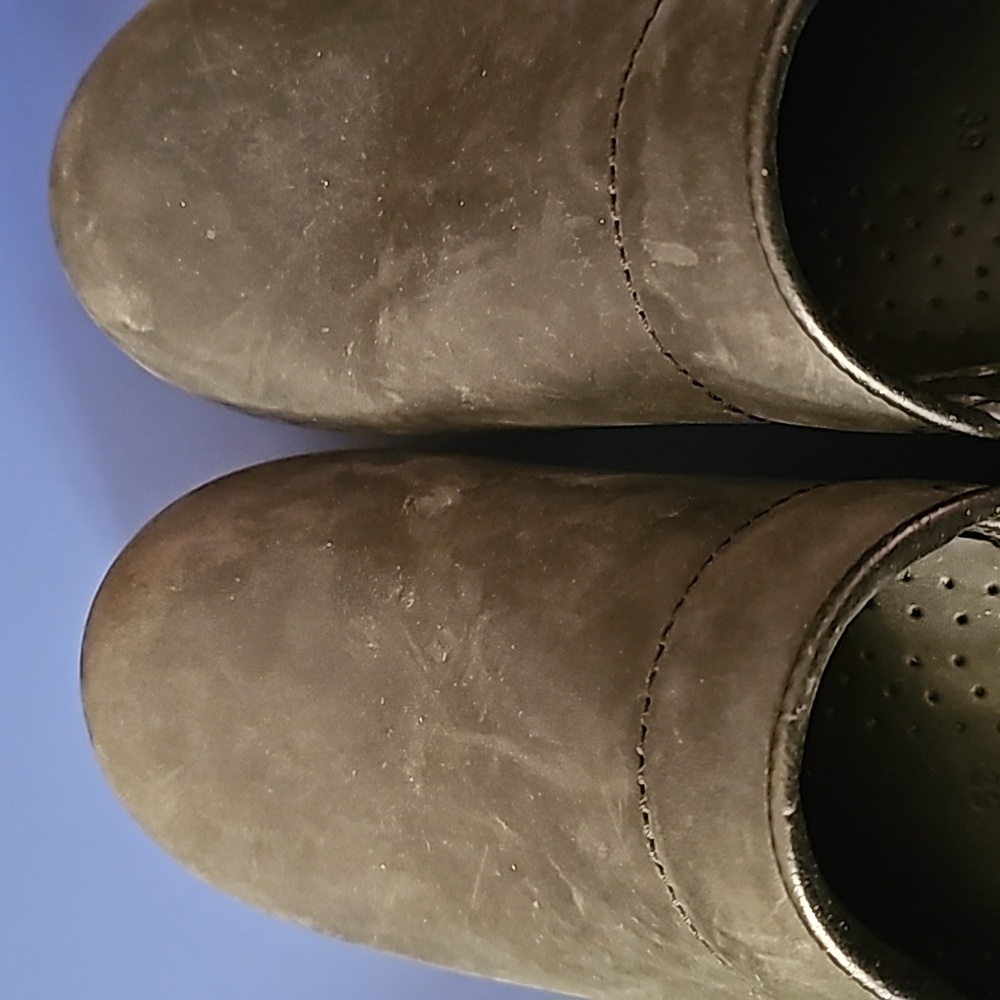 Dansko clogs - Picture 2 of 4